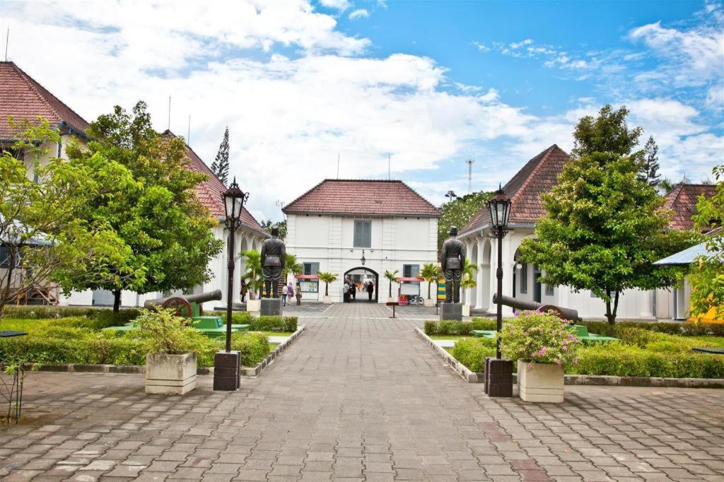 Eclipse Hotel Prawirotaman Yogyakarta Exterior photo