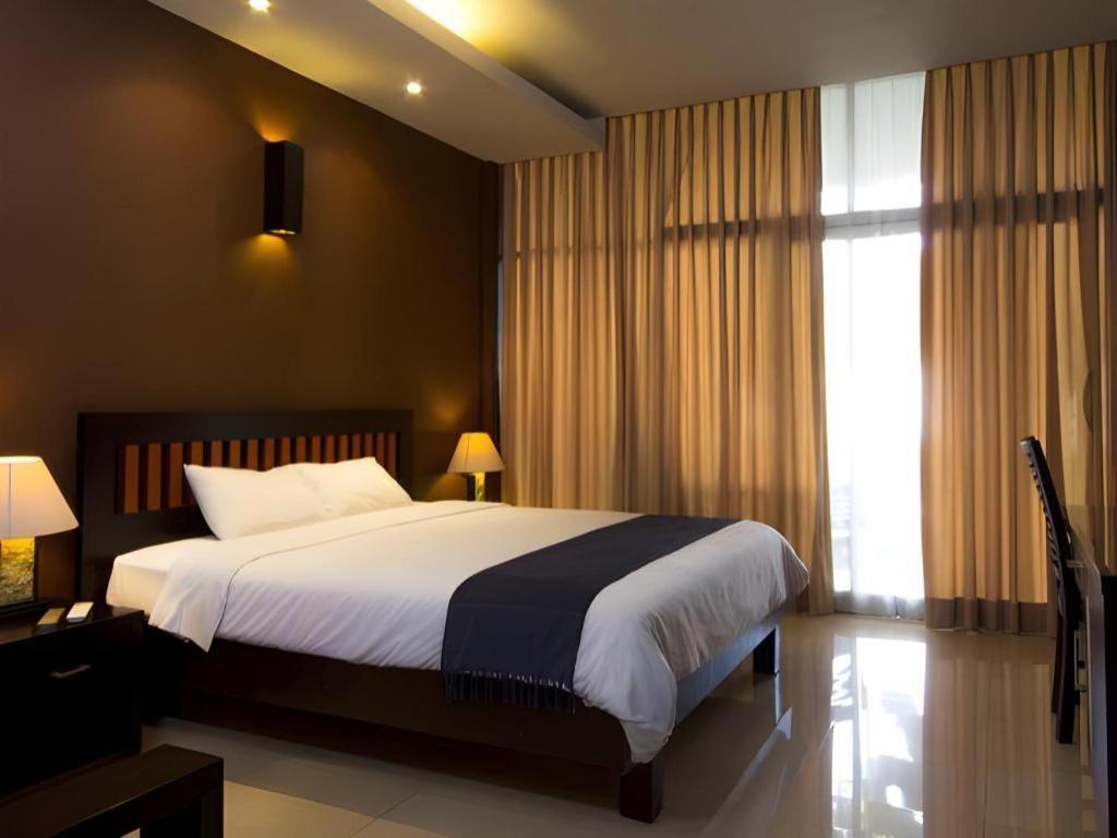 Eclipse Hotel Prawirotaman Yogyakarta Exterior photo