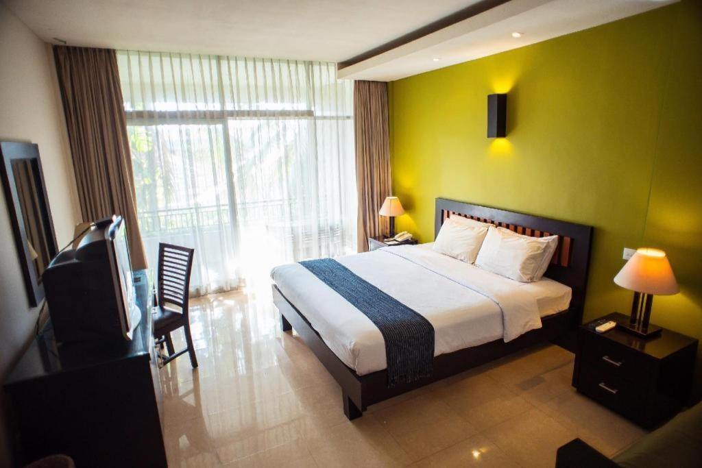 Eclipse Hotel Prawirotaman Yogyakarta Exterior photo