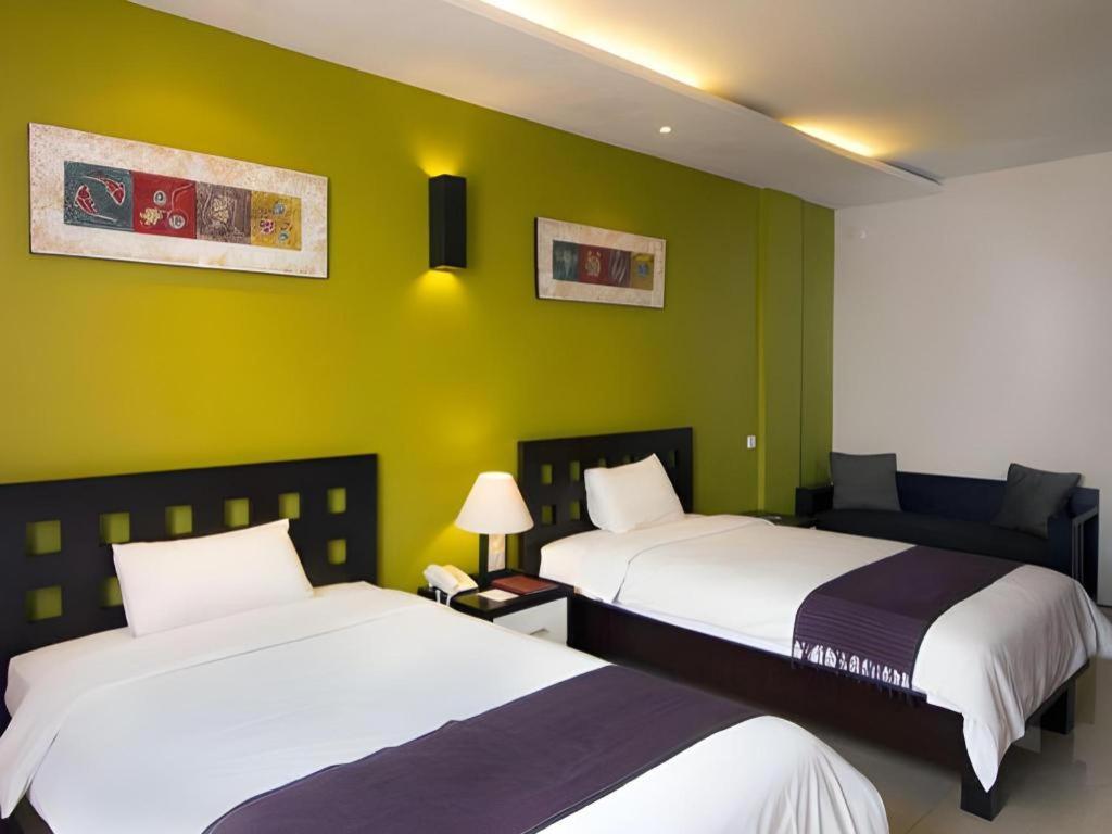 Eclipse Hotel Prawirotaman Yogyakarta Exterior photo